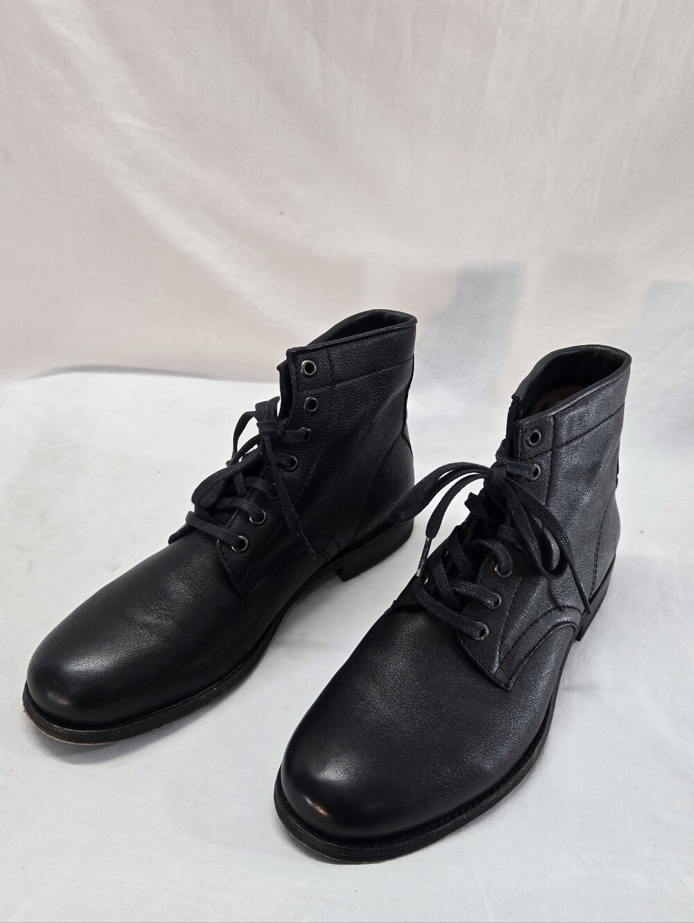 Frye Women's Size 10B Black Leather Tyler Flex Lace Up Boots